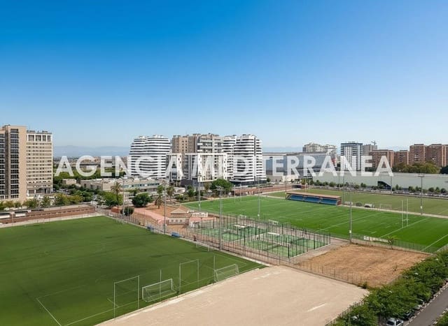 3 soverom Leilighet til salgs i Ciutat de les Arts i de les Ciencies, Valencia by med svømmebasseng garasje - € 630 000 (Ref: 9915918)