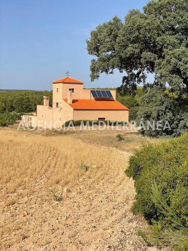 Finca/Casa Rural de 6 habitaciones en Almansa en venta con piscina garaje - 460.000 € (Ref: 9915919)