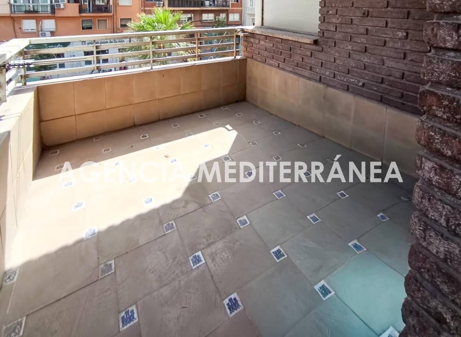 3 slaapkamer Flat te koop in Valencia stad - € 470.000 (Ref: 9922384)