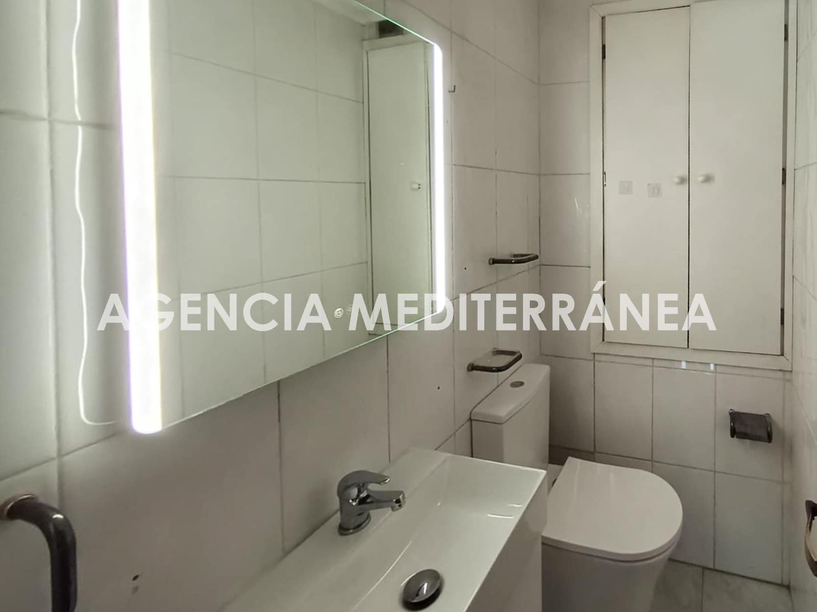 3 slaapkamer Flat te koop in Valencia stad - € 470.000 (Ref: 9922384)