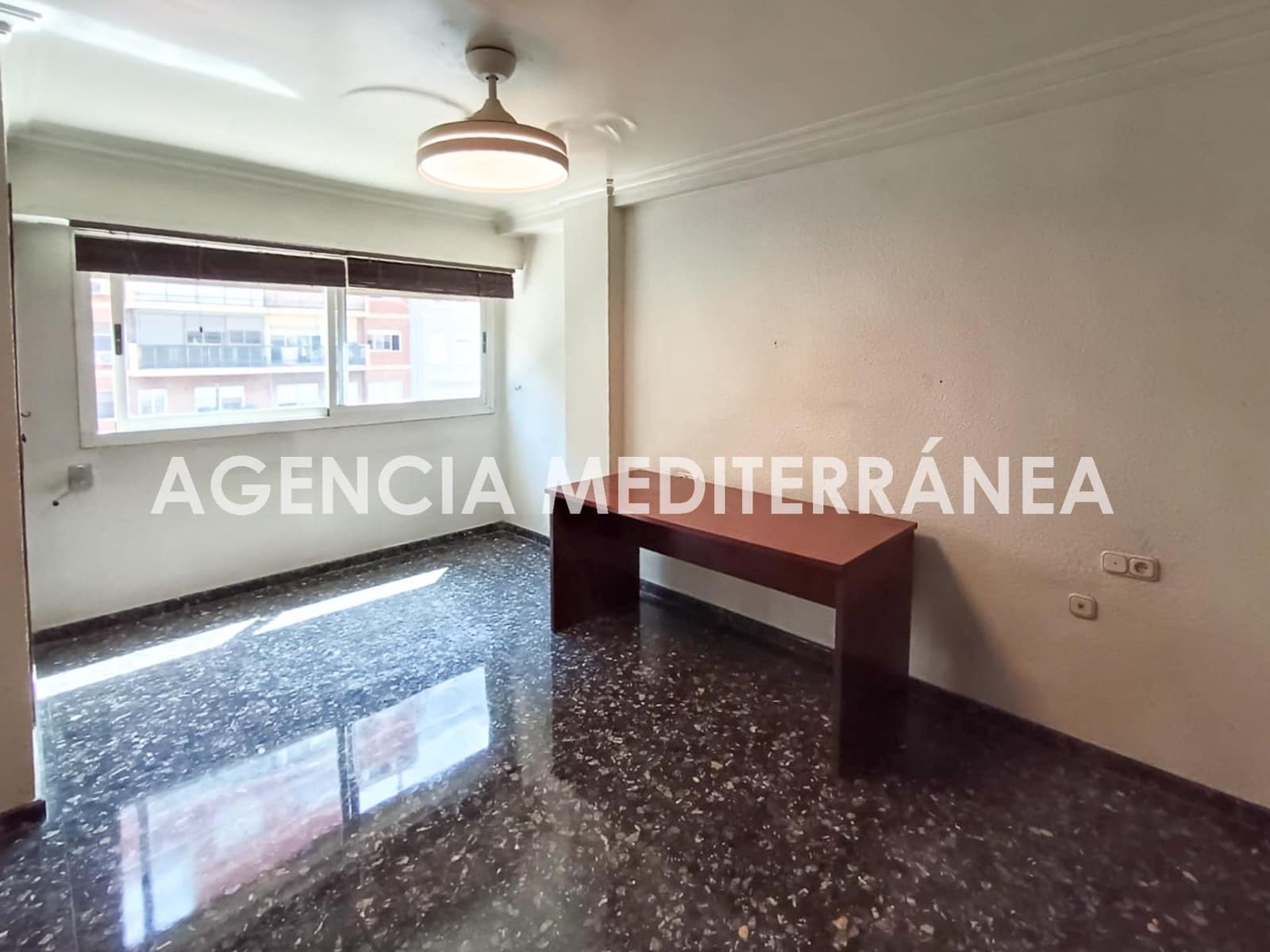 3 slaapkamer Flat te koop in Valencia stad - € 470.000 (Ref: 9922384)