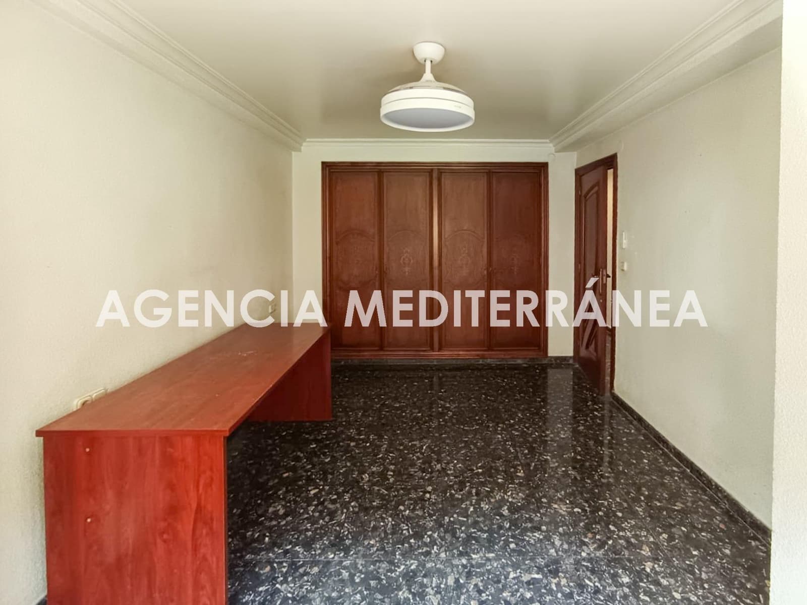 3 slaapkamer Flat te koop in Valencia stad - € 470.000 (Ref: 9922384)