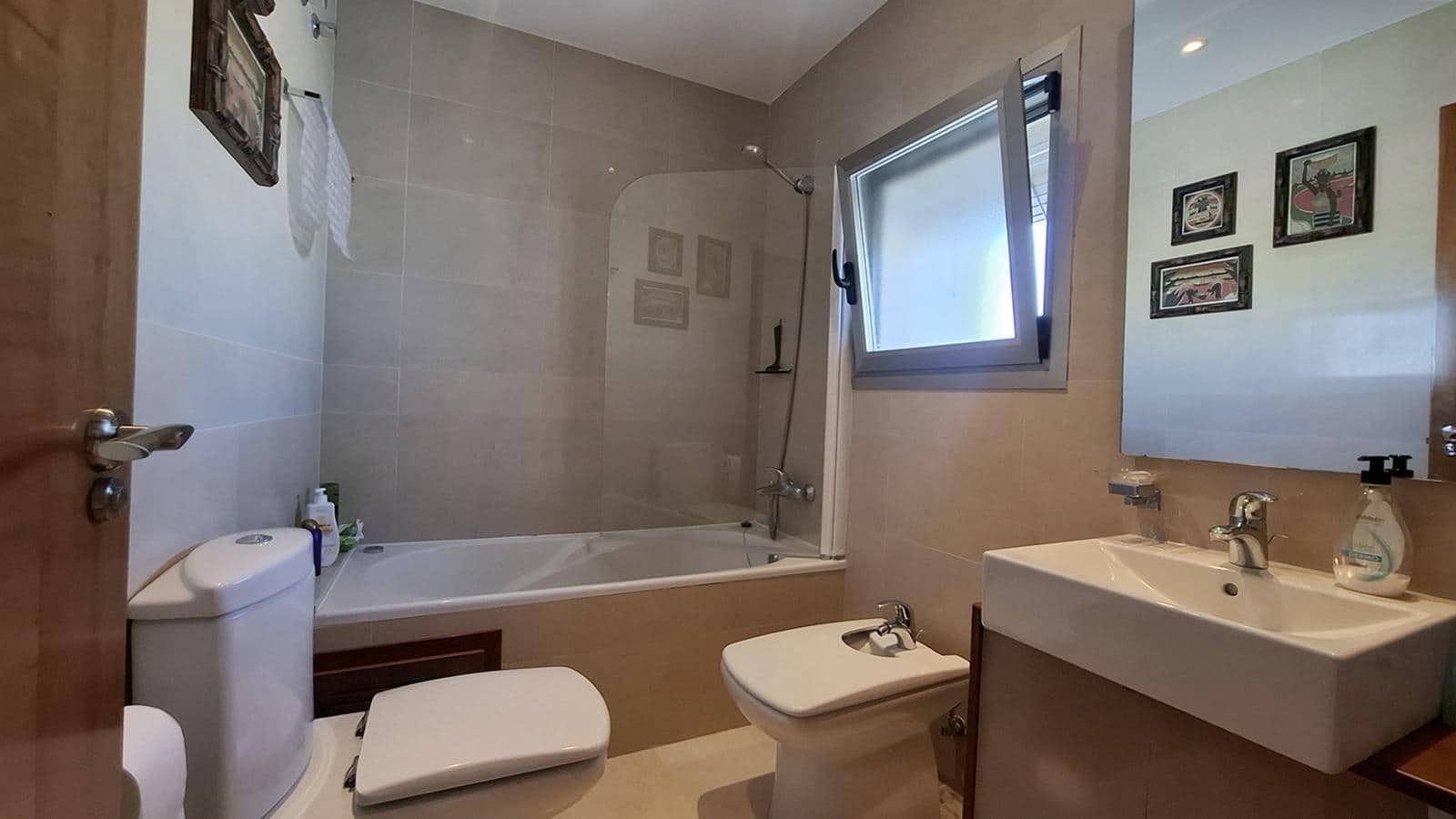 3 makuuhuone Kattohuoneisto myytävänä paikassa Denia mukana 
autotalli - 498 000 € (Ref: 9922385)