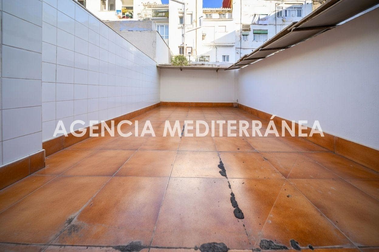 4 sypialnia Mieszkanie na sprzedaż w Miasto Walencja - 395 000 € (Ref: 9927510)