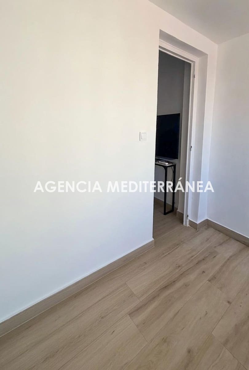 1 bedroom Office for sale in Valencia city - € 225,000 (Ref: 9929480)