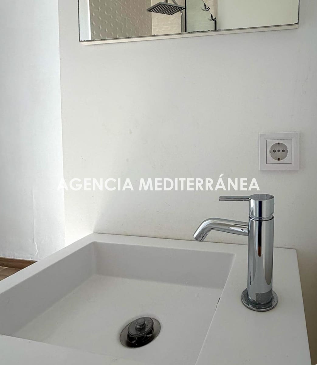 1 bedroom Office for sale in Valencia city - € 225,000 (Ref: 9929480)