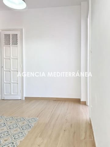 1 bedroom Office for sale in Sant Francesc, Valencia city - € 225,000 (Ref: 9929480)