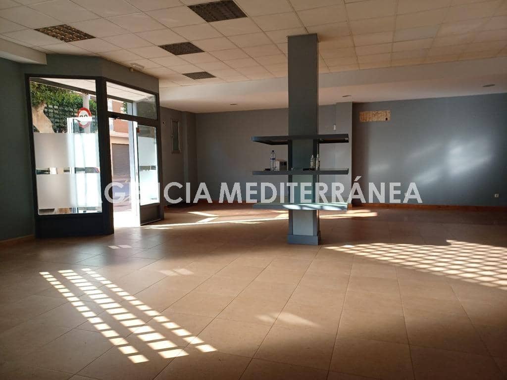 Local Comercial de 3 habitaciones en Alcàsser en alquiler - 550 € (Ref: 9929481)