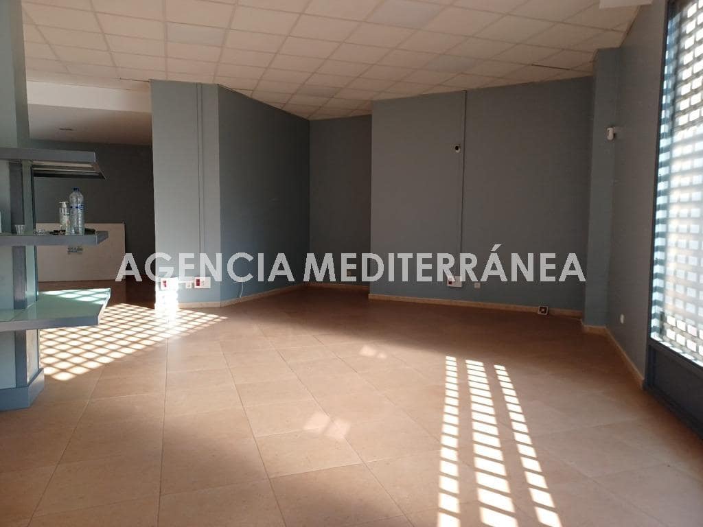 Local Comercial de 3 habitaciones en Alcàsser en alquiler - 550 € (Ref: 9929481)