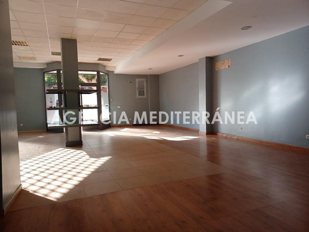 Local Comercial de 3 habitaciones en Alcàsser en alquiler - 550 € (Ref: 9929481)