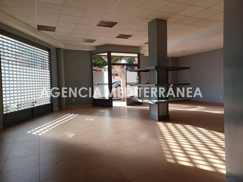 Local Comercial de 3 habitaciones en Alcàsser en alquiler - 550 € (Ref: 9929481)