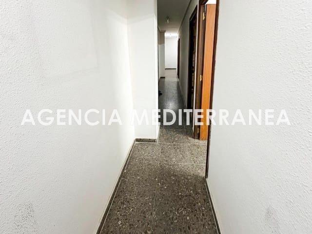 3 chambre Appartement à vendre à Llíria - 150 000 € (Ref: 9940047)