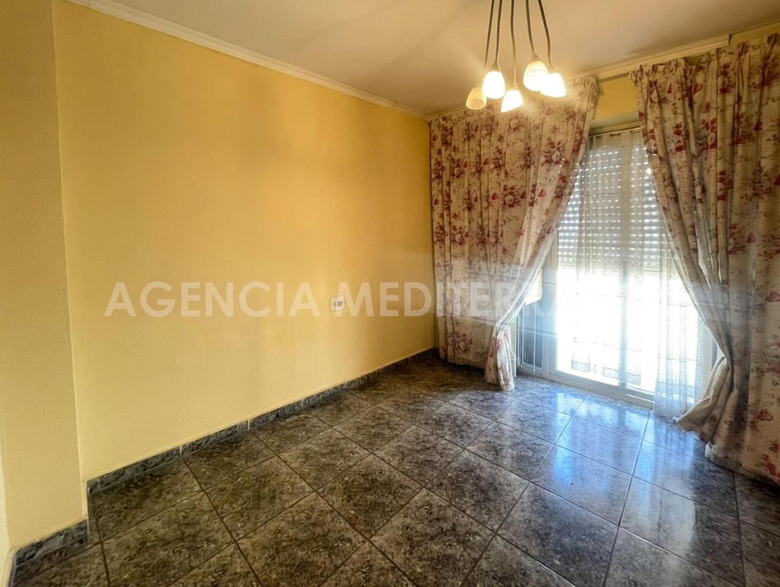 4 quarto Apartamento para venda em Valencia cidade - 320 000 € (Ref: 9945802)
