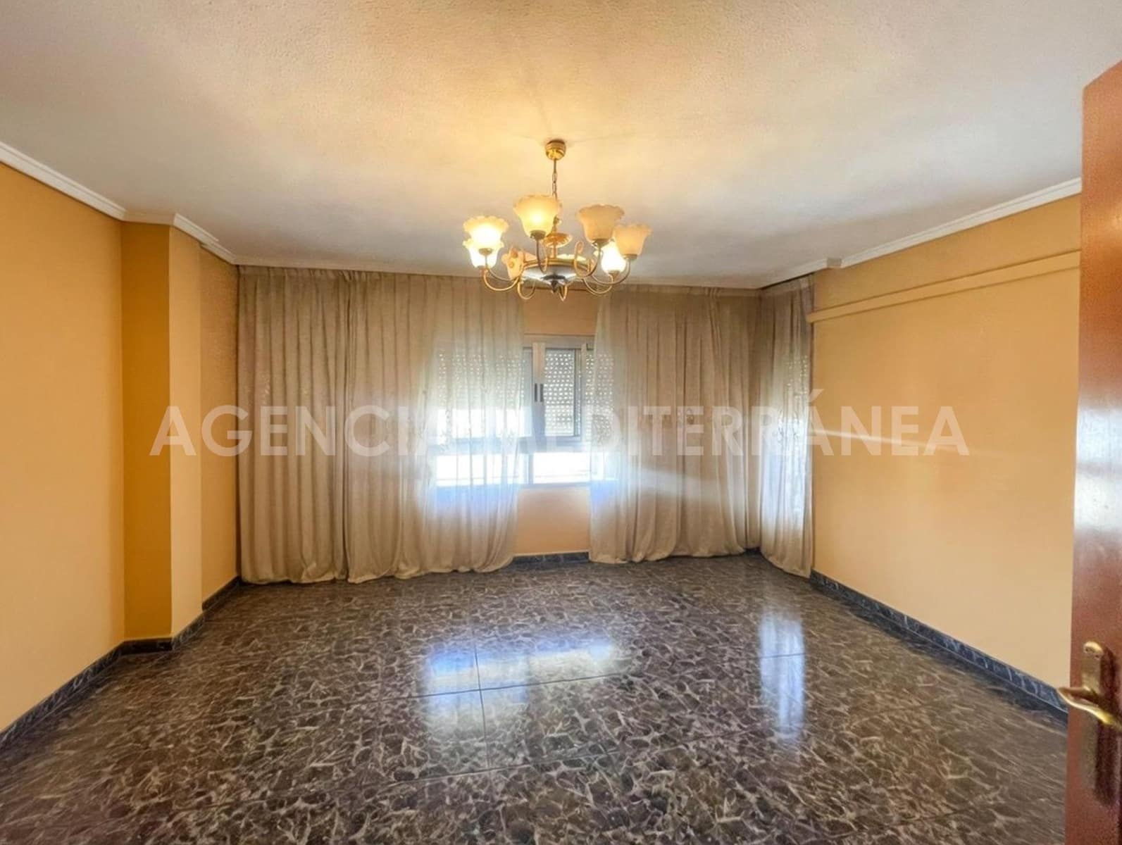 4 chambre Appartement à vendre à Valence ville - 320 000 € (Ref: 9945802)
