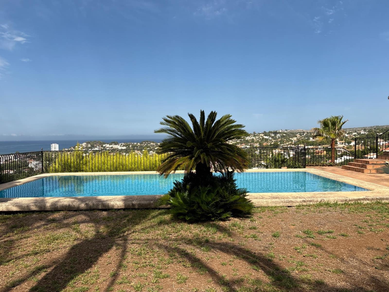 Chalet de 6 habitaciones en Dénia en venta - 1.150.000 € (Ref: 9945803)