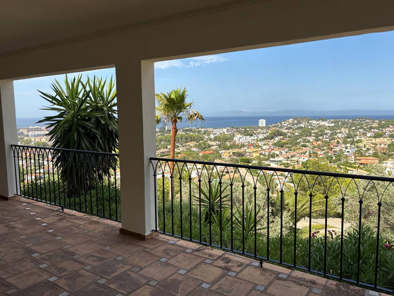Chalet de 6 habitaciones en Dénia en venta - 1.150.000 € (Ref: 9945803)
