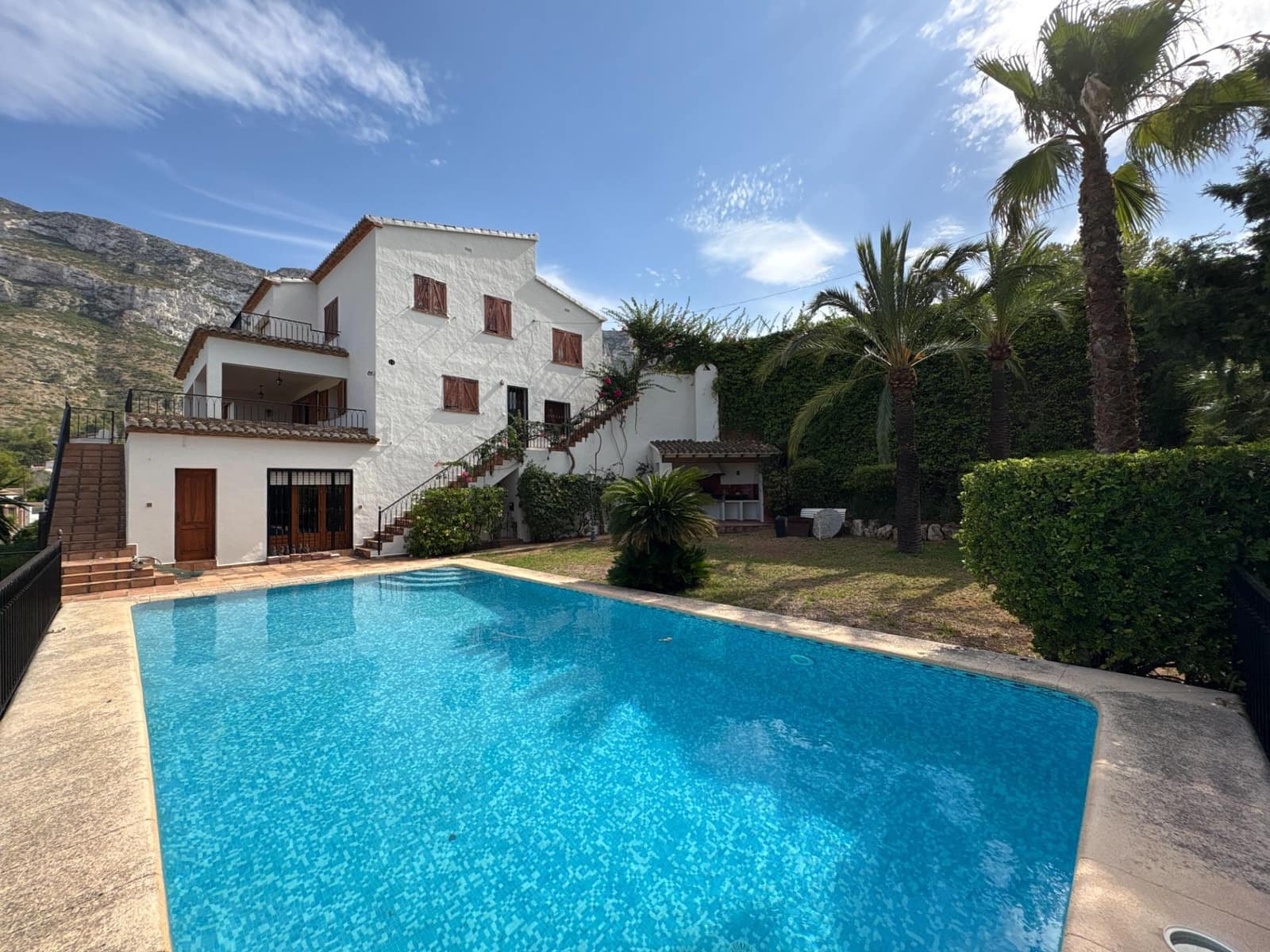Chalet de 6 habitaciones en Dénia en venta - 1.150.000 € (Ref: 9945803)