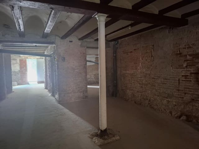 Erhverv til salg i La Seu, Valencia by - € 450.000 (Ref: 9947995)