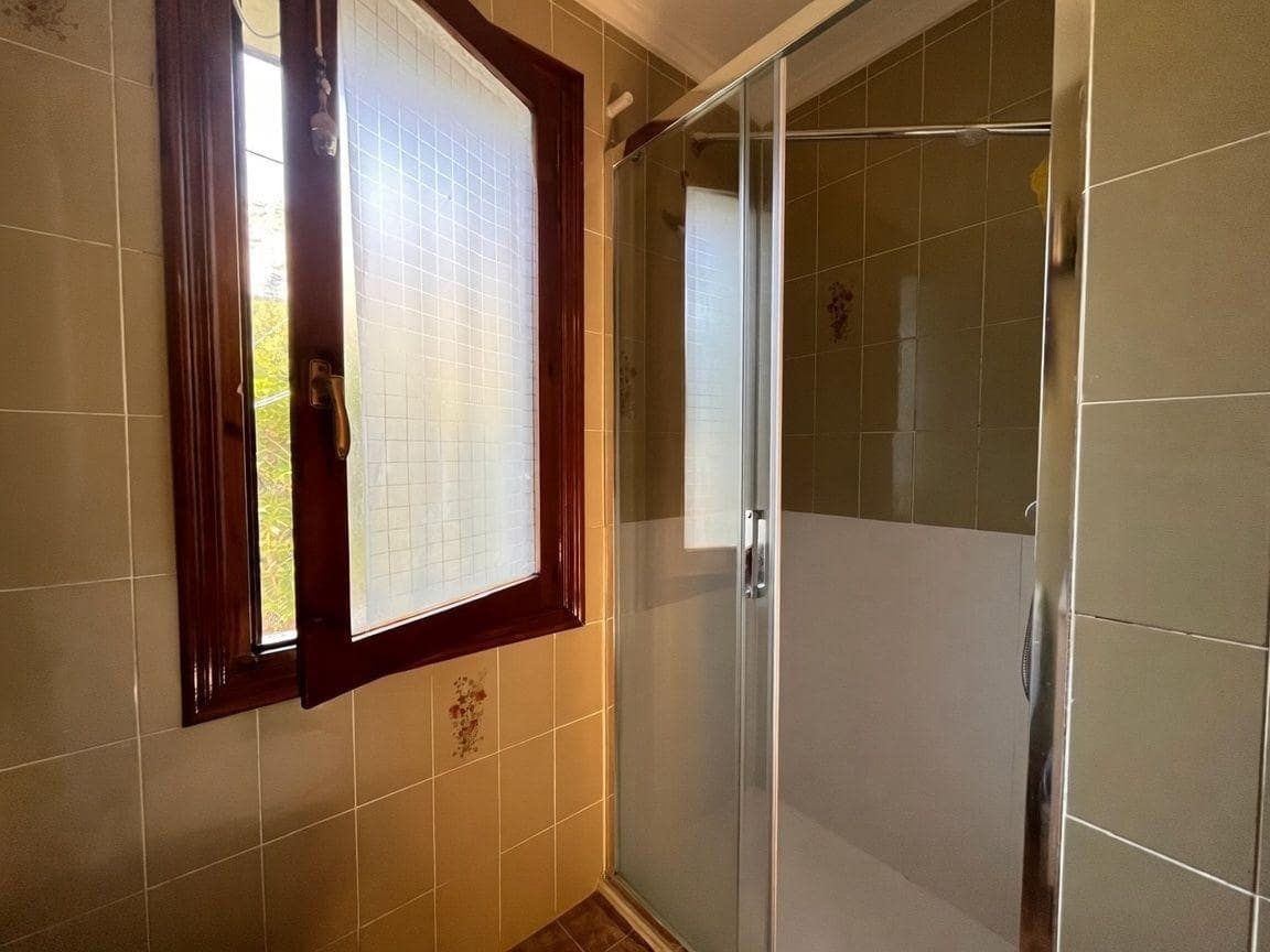 1 quarto Moradia em Banda para venda em Denia com piscina - 180 000 € (Ref: 9952709)