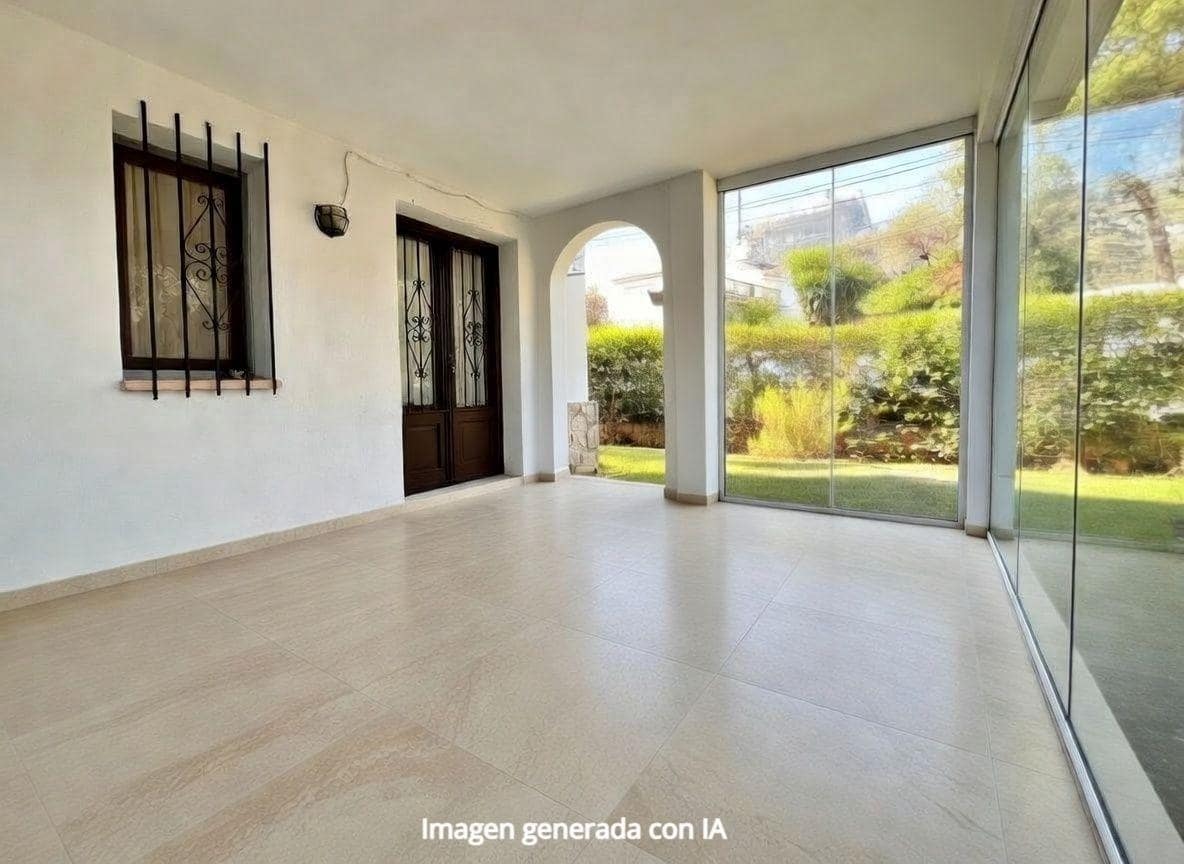 1 quarto Moradia em Banda para venda em Denia com piscina - 180 000 € (Ref: 9952709)