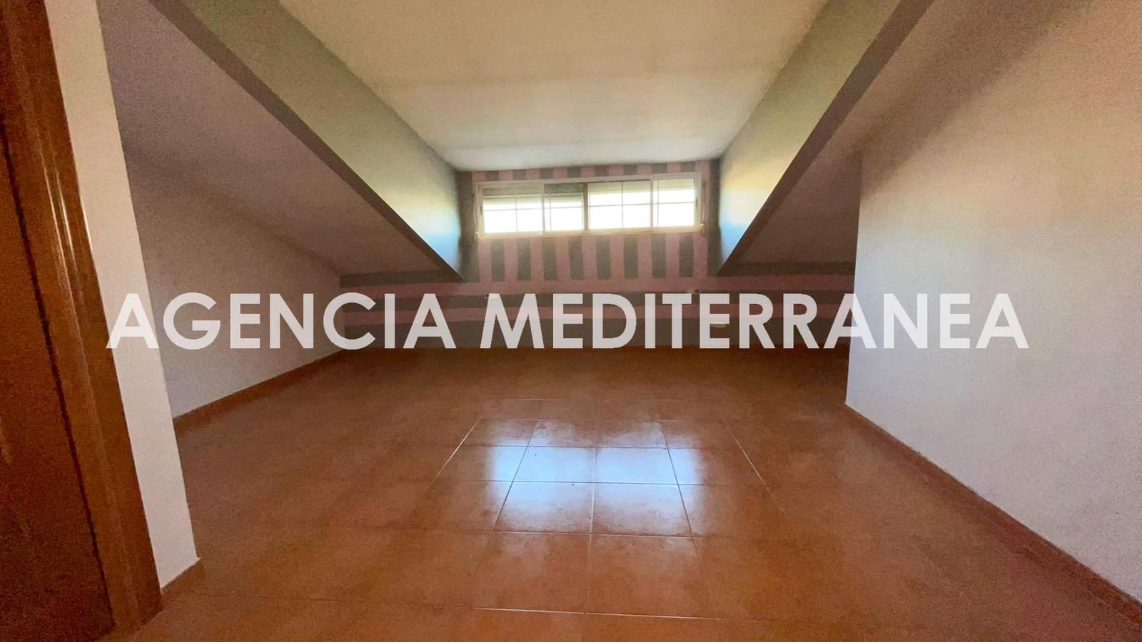 5 sypialnia Dom szeregowy na sprzedaż w Picanya z garażem - 435 000 € (Ref: 9952710)