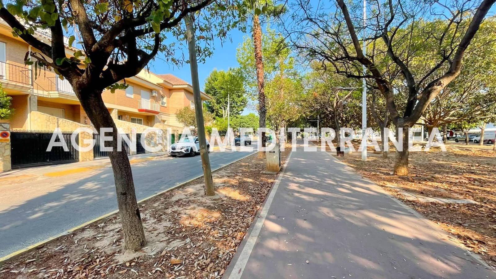 5 sypialnia Dom szeregowy na sprzedaż w Picanya z garażem - 435 000 € (Ref: 9952710)