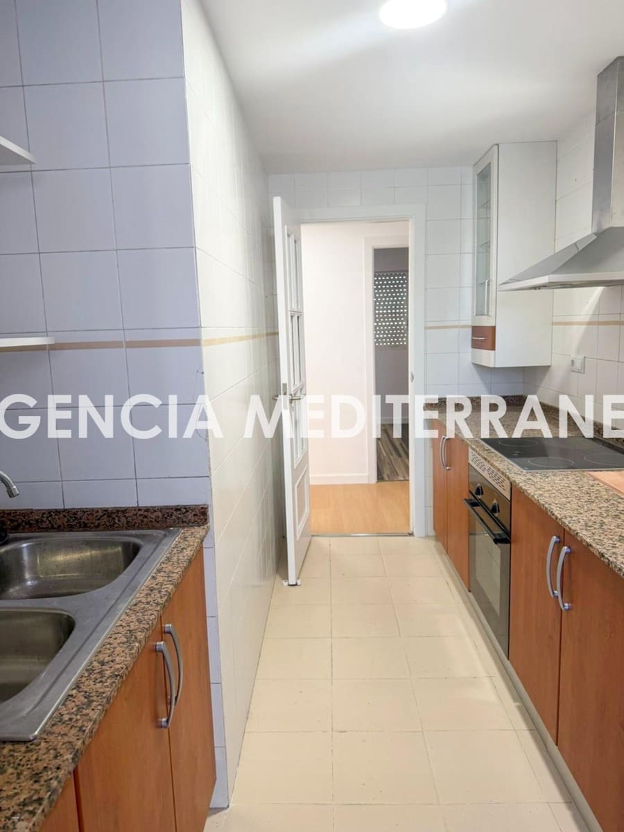 3 slaapkamer Flat te koop in Gandia - € 115.000 (Ref: 9958054)
