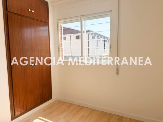 3 soveværelse Lejlighed til salg i Gandia - € 115.000 (Ref: 9958054)