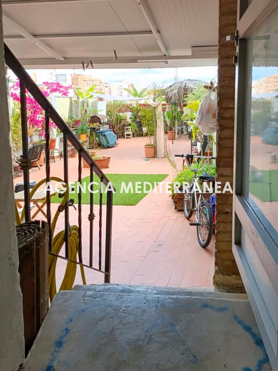 3 slaapkamer Flat te koop in Valencia stad - € 345.000 (Ref: 9959852)