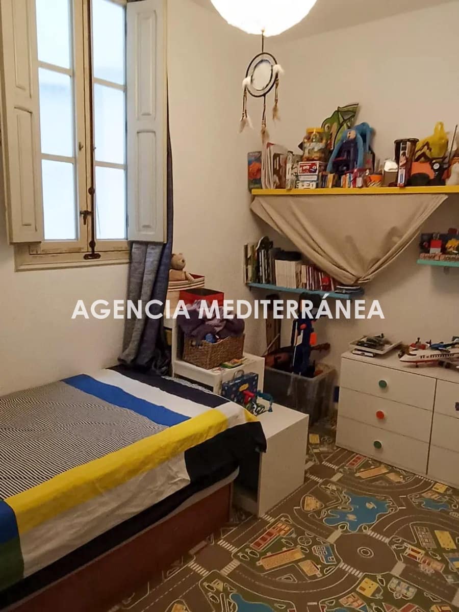 3 slaapkamer Flat te koop in Valencia stad - € 345.000 (Ref: 9959852)