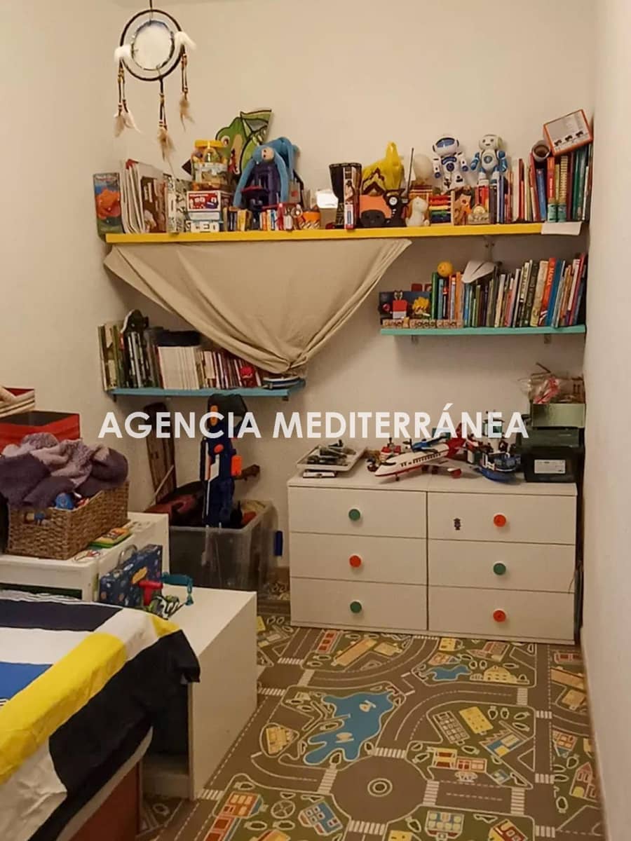 3 slaapkamer Flat te koop in Valencia stad - € 345.000 (Ref: 9959852)