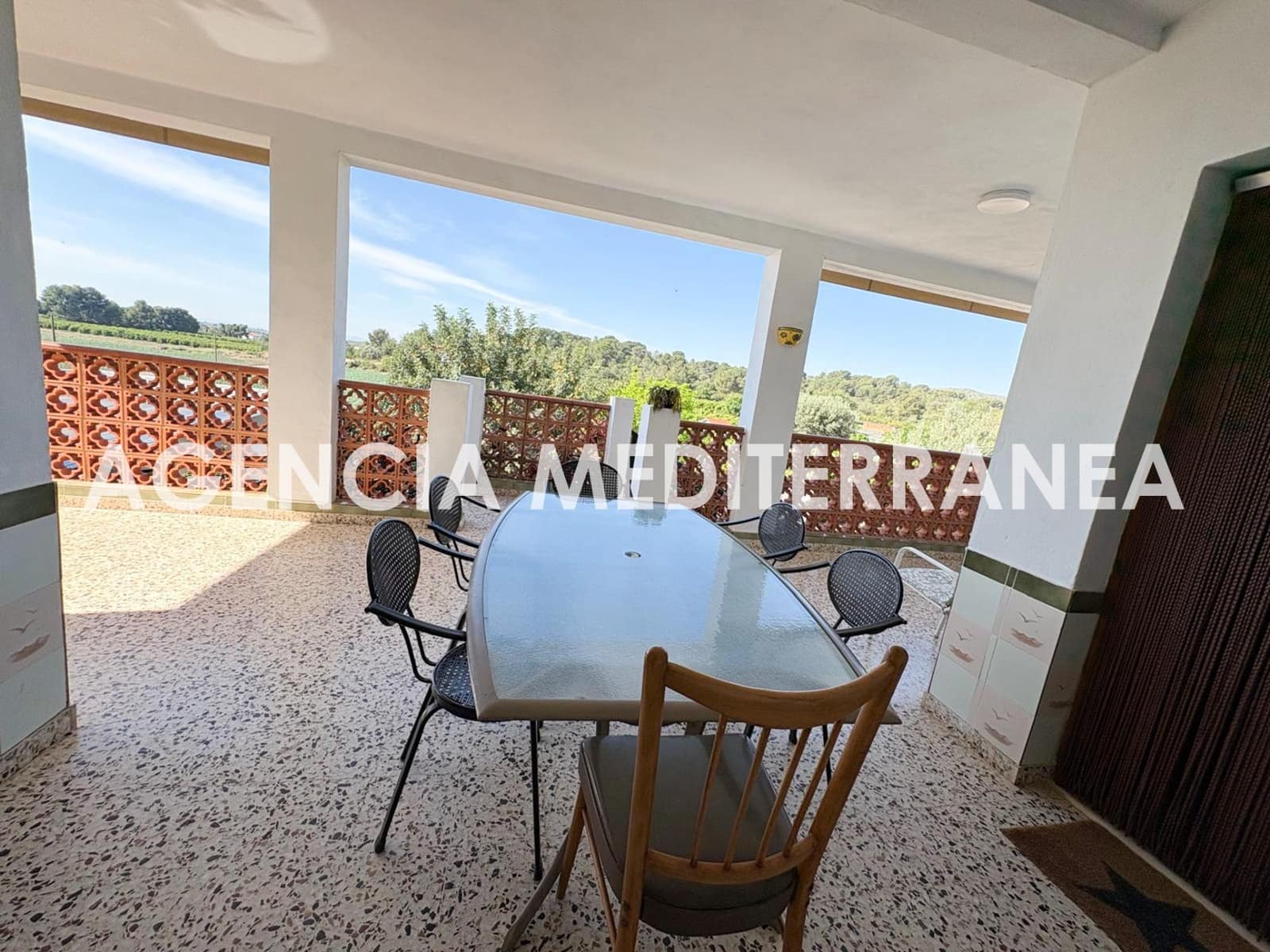 6 slaapkamer Finca/Landhuis te koop in Lliria met zwembad garage - € 299.000 (Ref: 9959853)