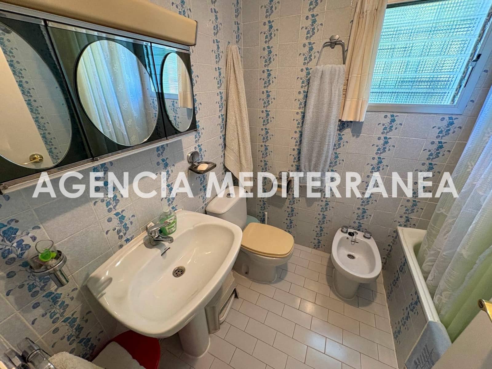 6 slaapkamer Finca/Landhuis te koop in Lliria met zwembad garage - € 299.000 (Ref: 9959853)