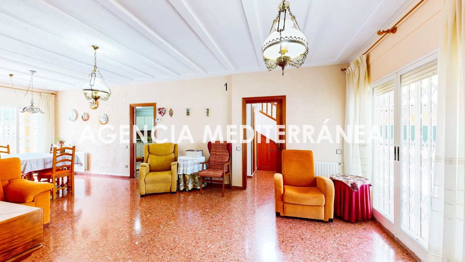 6 quarto Moradia para venda em San Antonio de Benageber com piscina garagem - 550 000 € (Ref: 9962779)