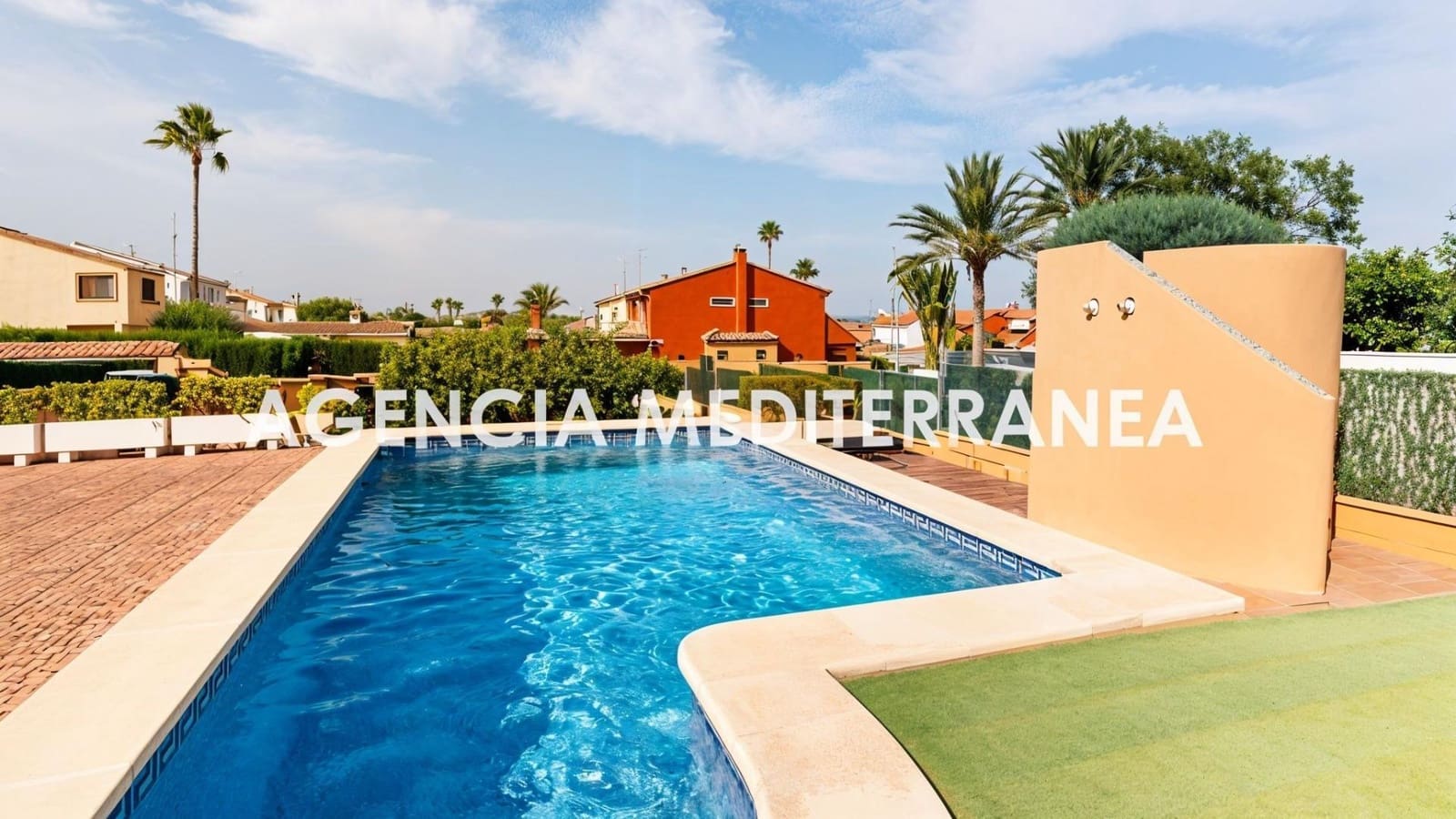 6 quarto Moradia para venda em San Antonio de Benageber com piscina garagem - 550 000 € (Ref: 9962779)