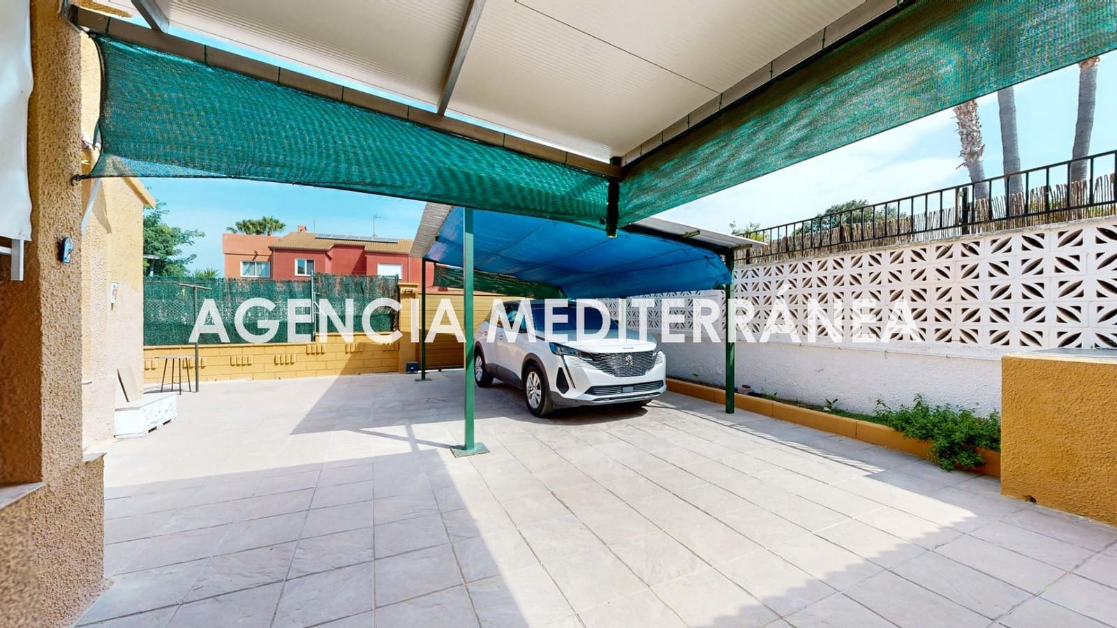 6 quarto Moradia para venda em San Antonio de Benageber com piscina garagem - 550 000 € (Ref: 9962779)