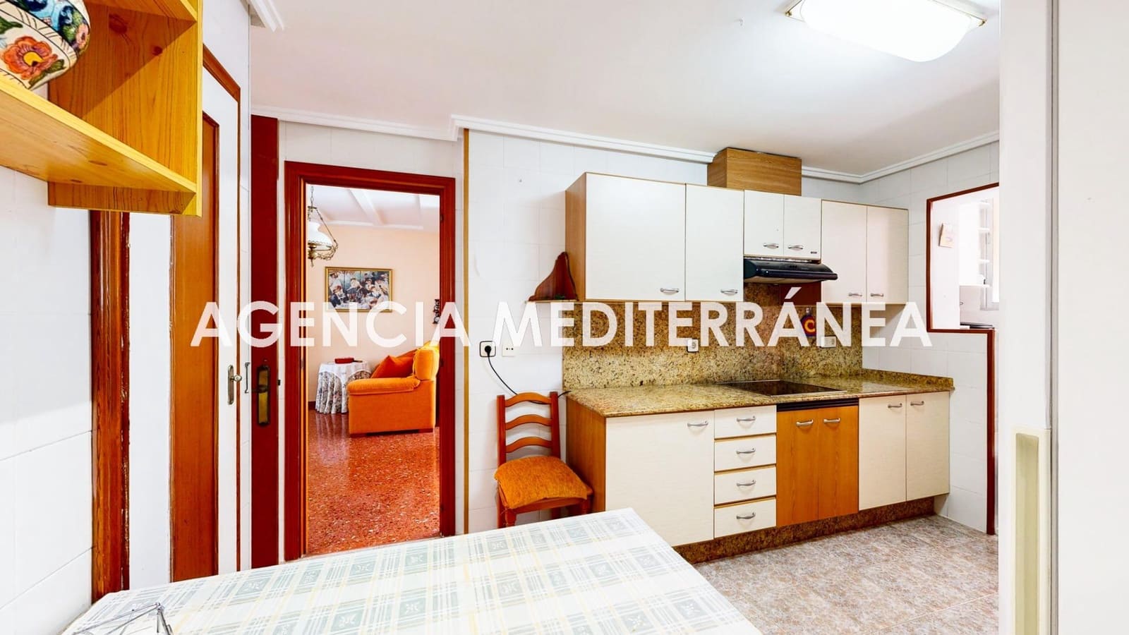 6 quarto Moradia para venda em San Antonio de Benageber com piscina garagem - 550 000 € (Ref: 9962779)