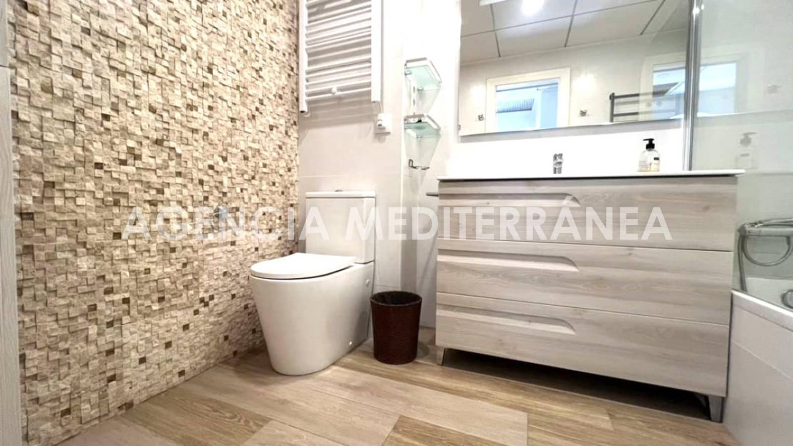4 slaapkamer Penthouse te koop in Denia met zwembad - € 790.000 (Ref: 9965355)