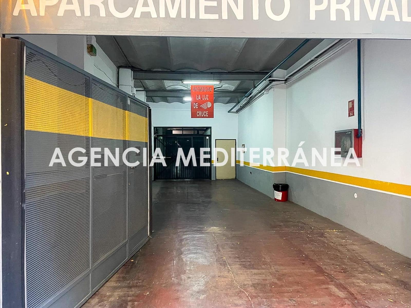 Garage for sale in Valencia city - € 95,000 (Ref: 9973387)