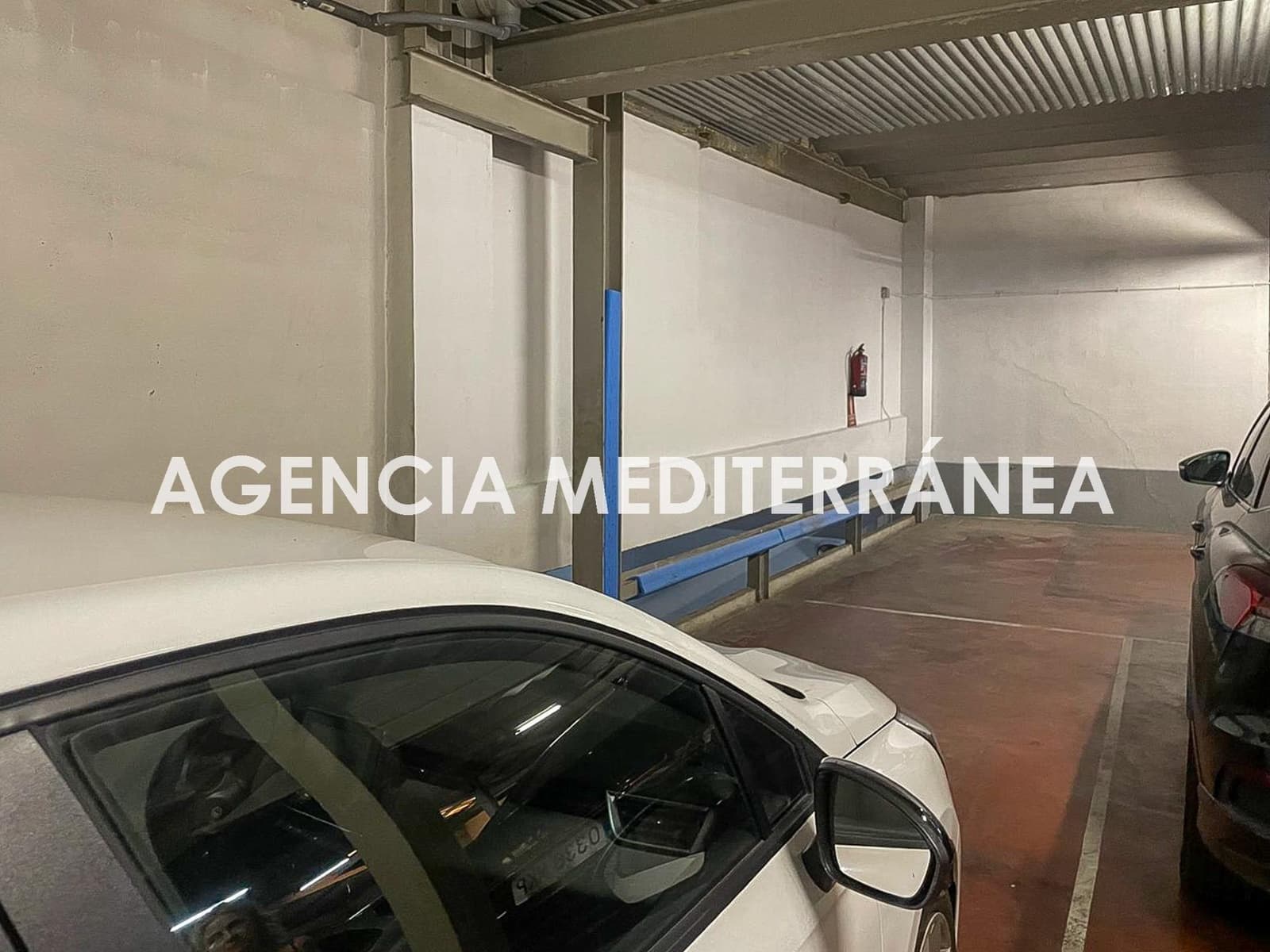 Garage for sale in Valencia city - € 95,000 (Ref: 9973387)