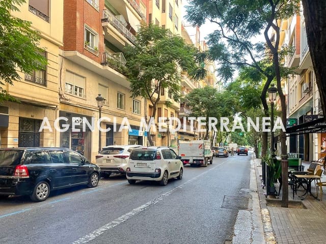 Garage zu verkaufen in La Gran Via, València Stadt - 95.000 € (Ref: 9973387)