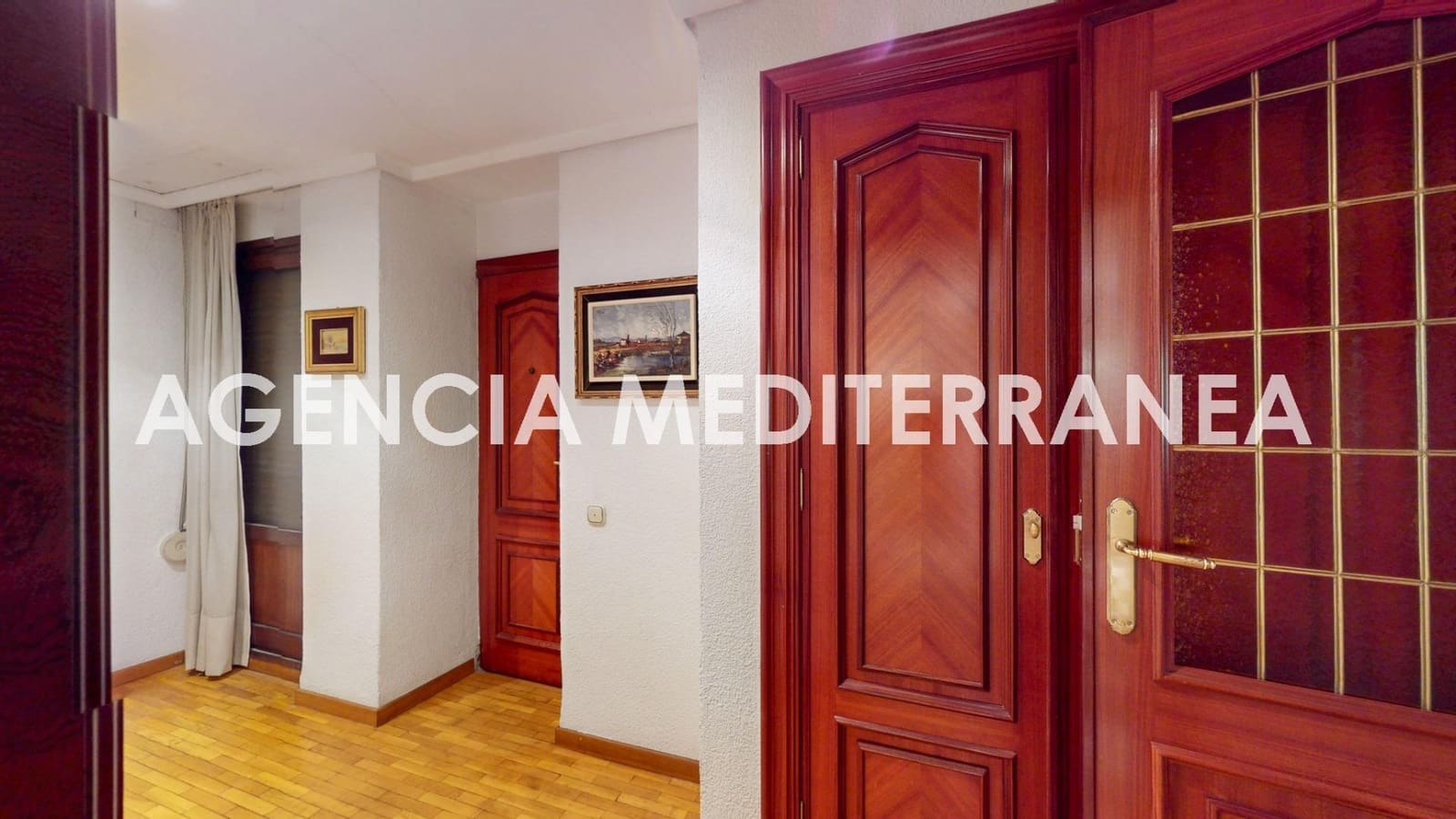 5 slaapkamer Flat te koop in Valencia stad - € 970.000 (Ref: 9977404)