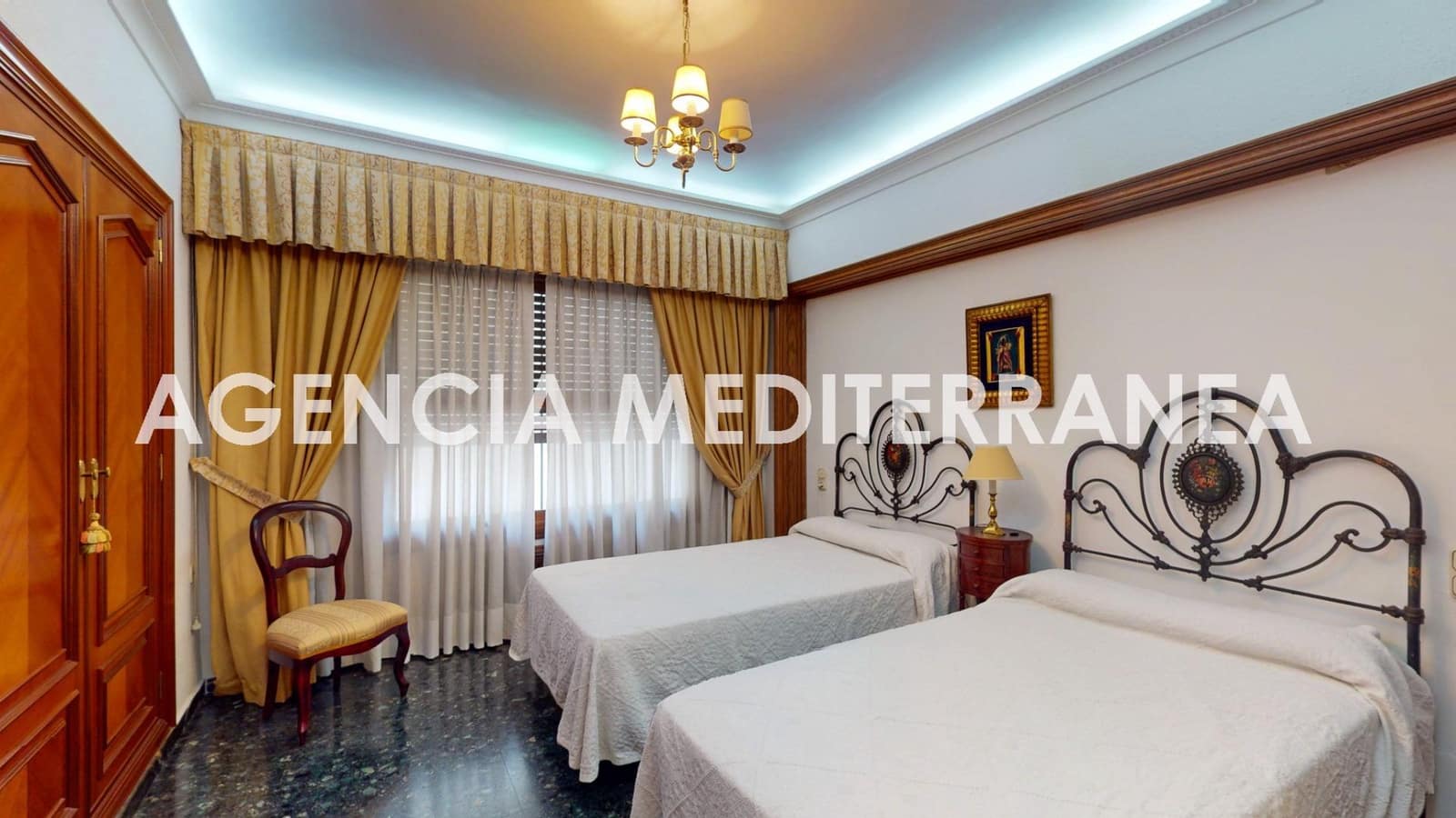 5 slaapkamer Flat te koop in Valencia stad - € 970.000 (Ref: 9977404)