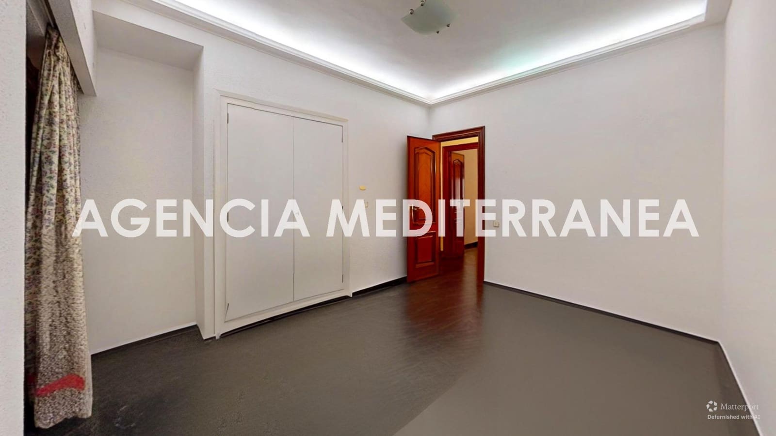 5 slaapkamer Flat te koop in Valencia stad - € 970.000 (Ref: 9977404)
