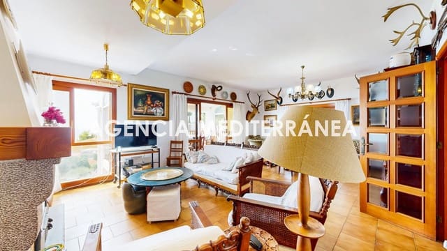 5 slaapkamer Villa te koop in Oropesa  met zwembad garage - € 799.000 (Ref: 9978964)