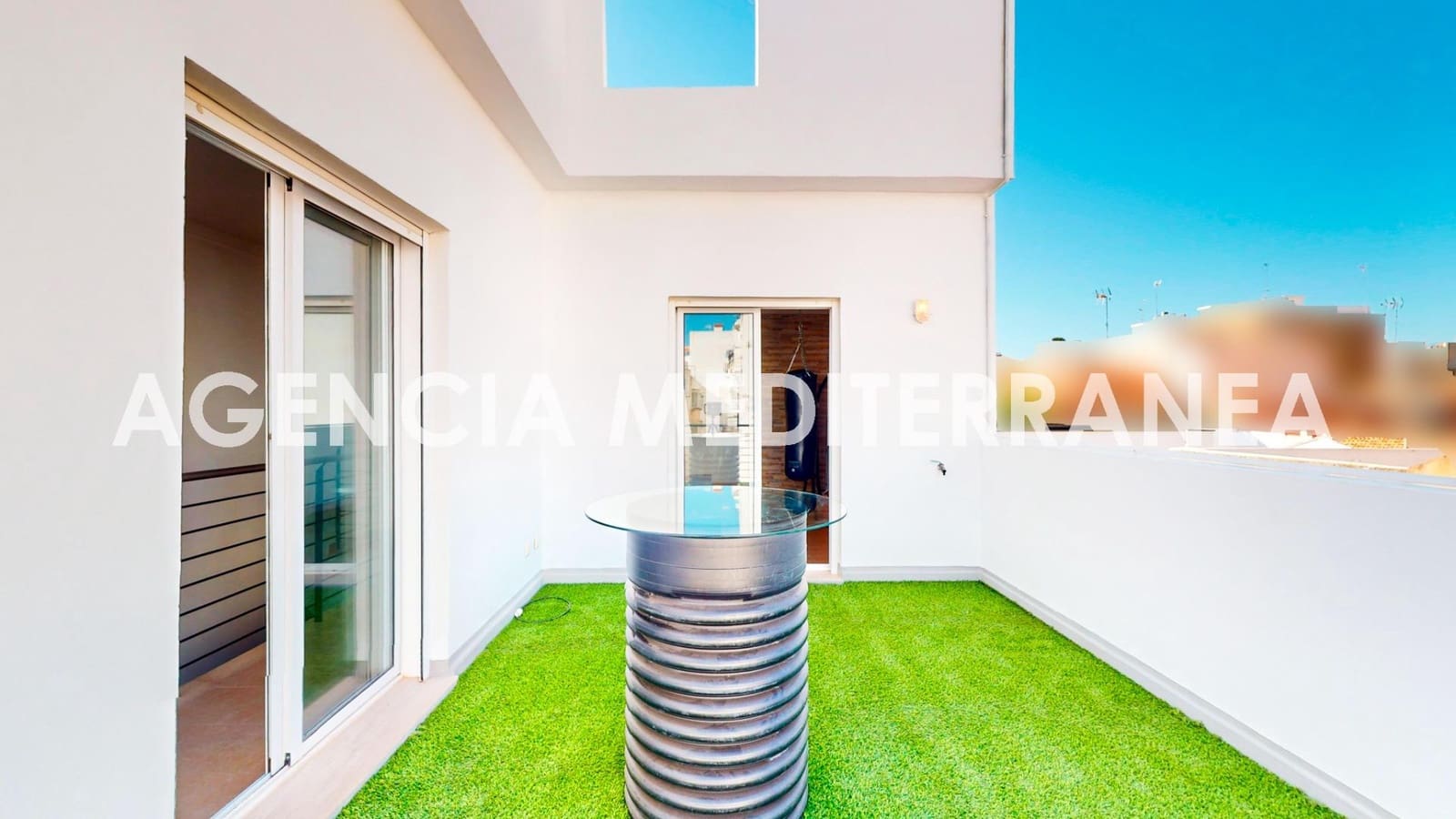 4 Zimmer Villa zu verkaufen in Burjassot mit Garage - 390.000 € (Ref: 9983083)