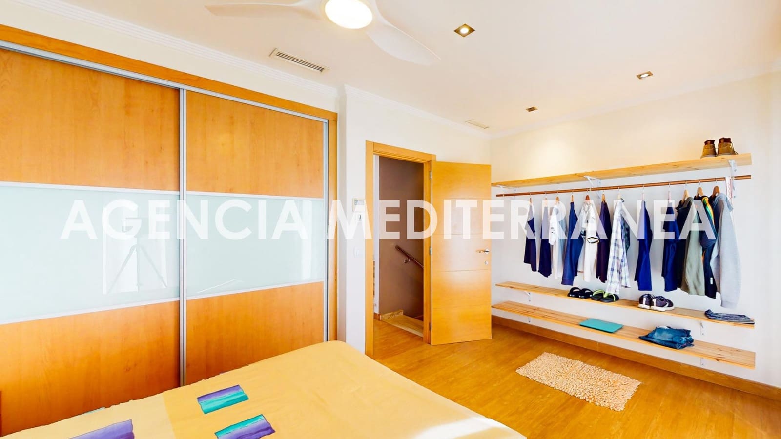 4 Zimmer Villa zu verkaufen in Burjassot mit Garage - 390.000 € (Ref: 9983083)