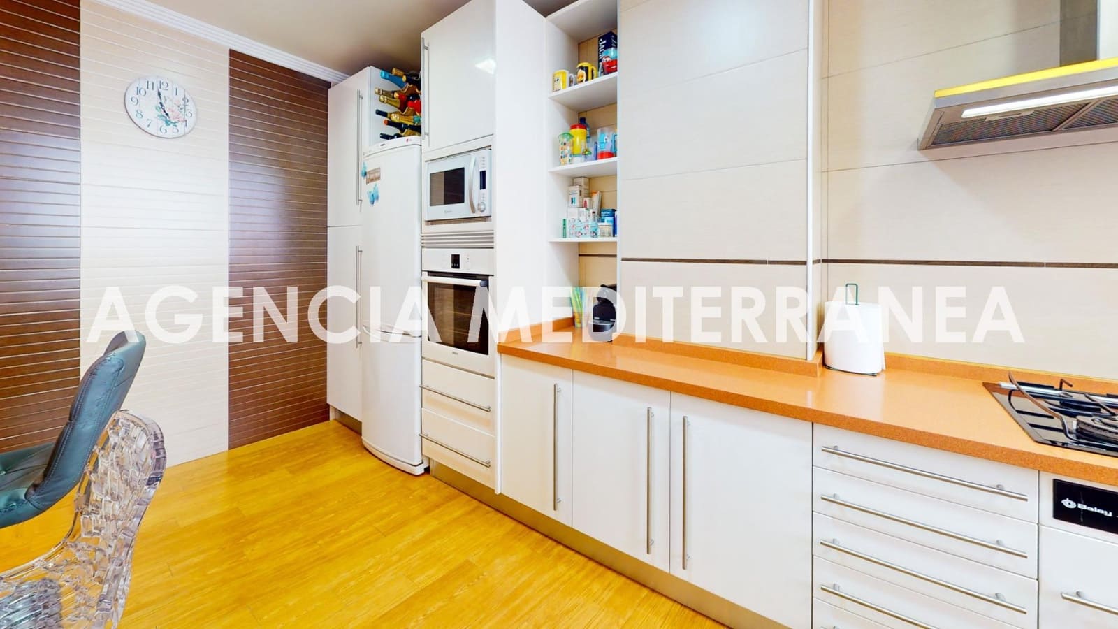 4 Zimmer Villa zu verkaufen in Burjassot mit Garage - 390.000 € (Ref: 9983083)