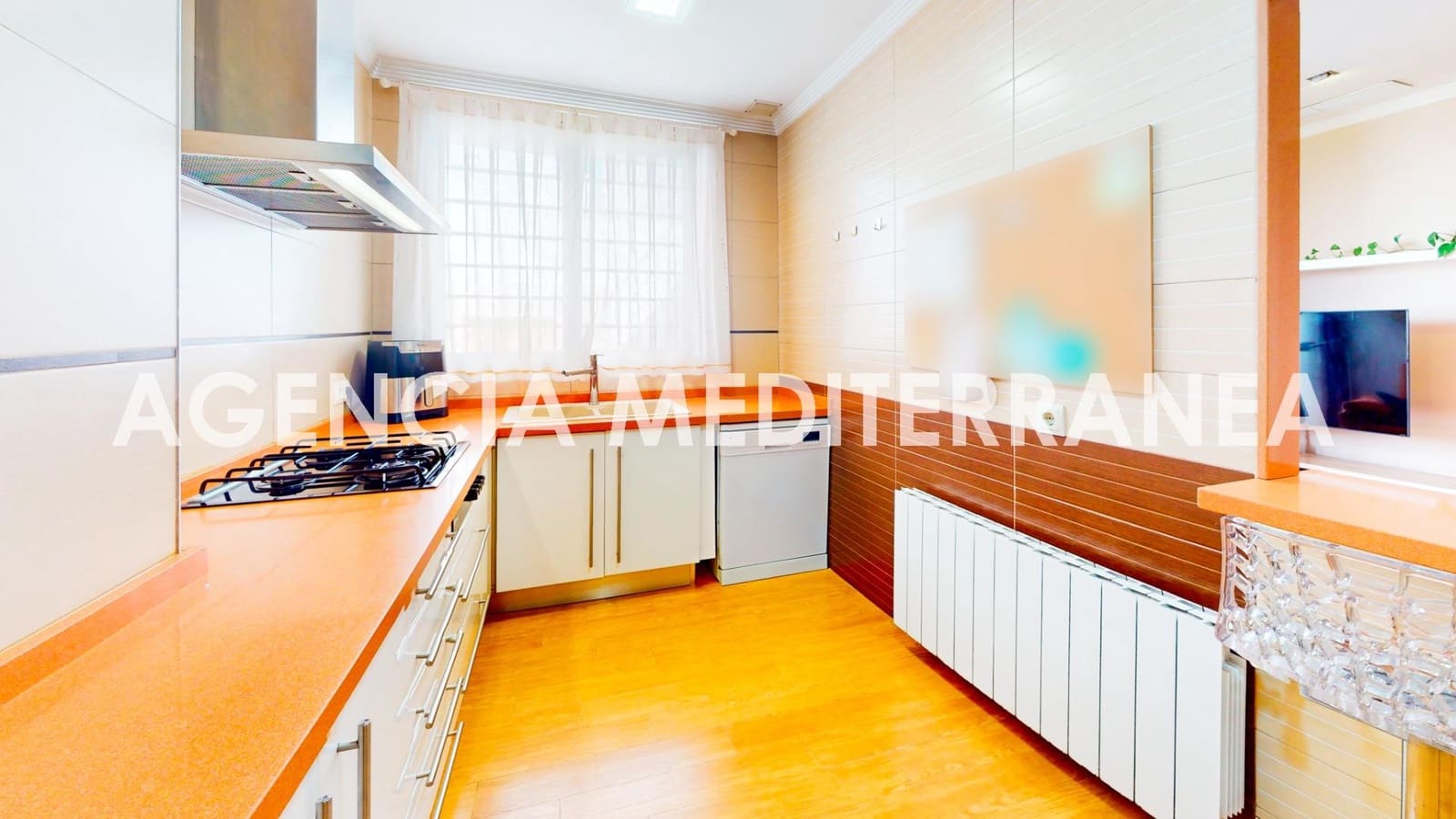 4 Zimmer Villa zu verkaufen in Burjassot mit Garage - 390.000 € (Ref: 9983083)