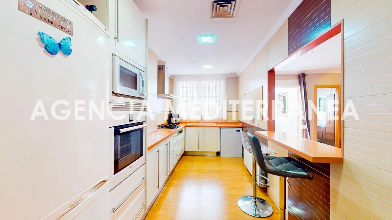 4 Zimmer Villa zu verkaufen in Burjassot mit Garage - 390.000 € (Ref: 9983083)